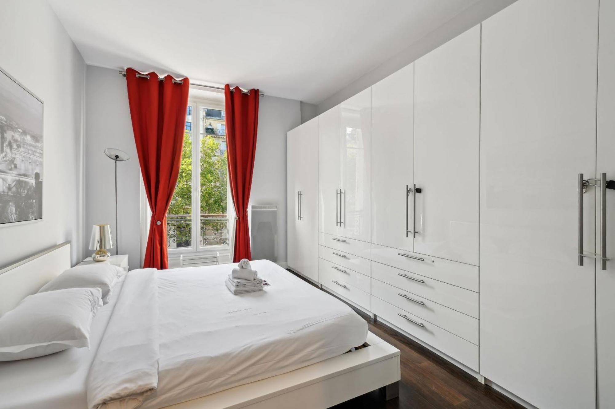 Champs-Elysees & Arc De Triomphe - Cityapartmentstay Párizs Kültér fotó