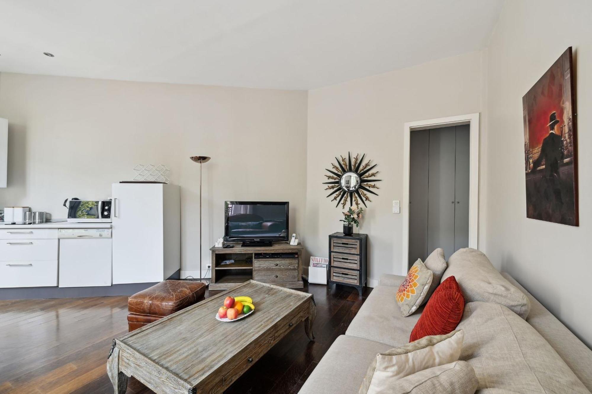 Champs-Elysees & Arc De Triomphe - Cityapartmentstay Párizs Kültér fotó
